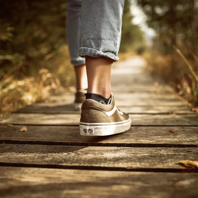 40 Kickass Walking Tips to Get Fit2