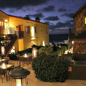 Luxe Family Getaway at Pantai Inn La Jolla14