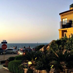 Luxe Family Getaway at Pantai Inn La Jolla45