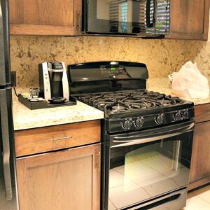 Luxe Family Getaway at Pantai Inn La Jolla5