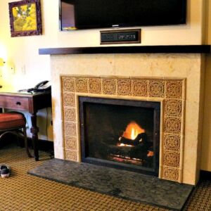 Luxe Family Getaway at Pantai Inn La Jolla6