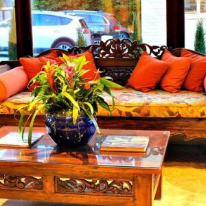 Luxe Family Getaway at Pantai Inn La Jolla9