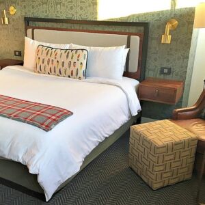 Hewing Hotel53